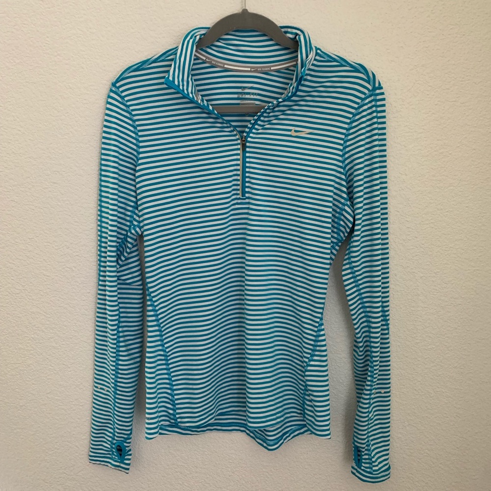 Nike. Dri-Fit sweater. Size : S